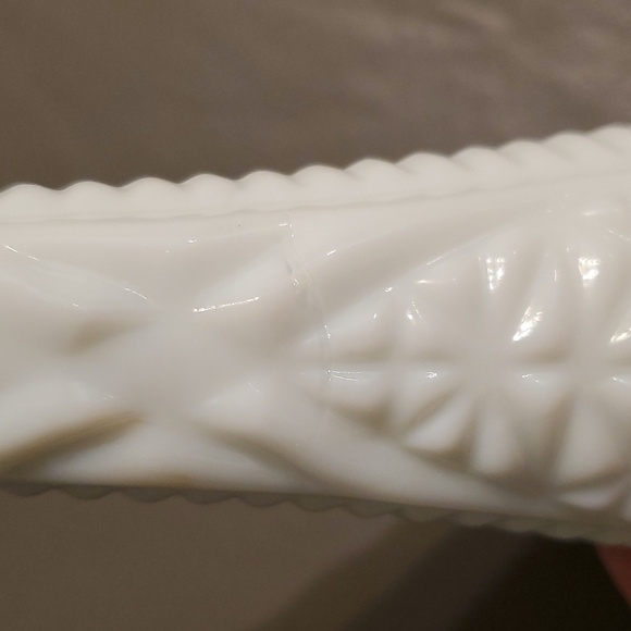 Vintage Milk Glass Bud Vase Quilted Diamond Pattern - Picture 2 of 8